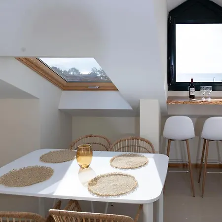 Cabra Playa De Langosteira En Finisterre Con Vistas Al Mar *